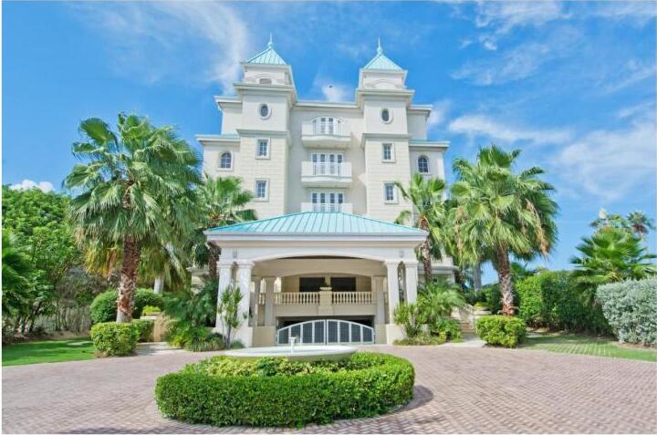 Sea Breeze Condos, Grand Cayman